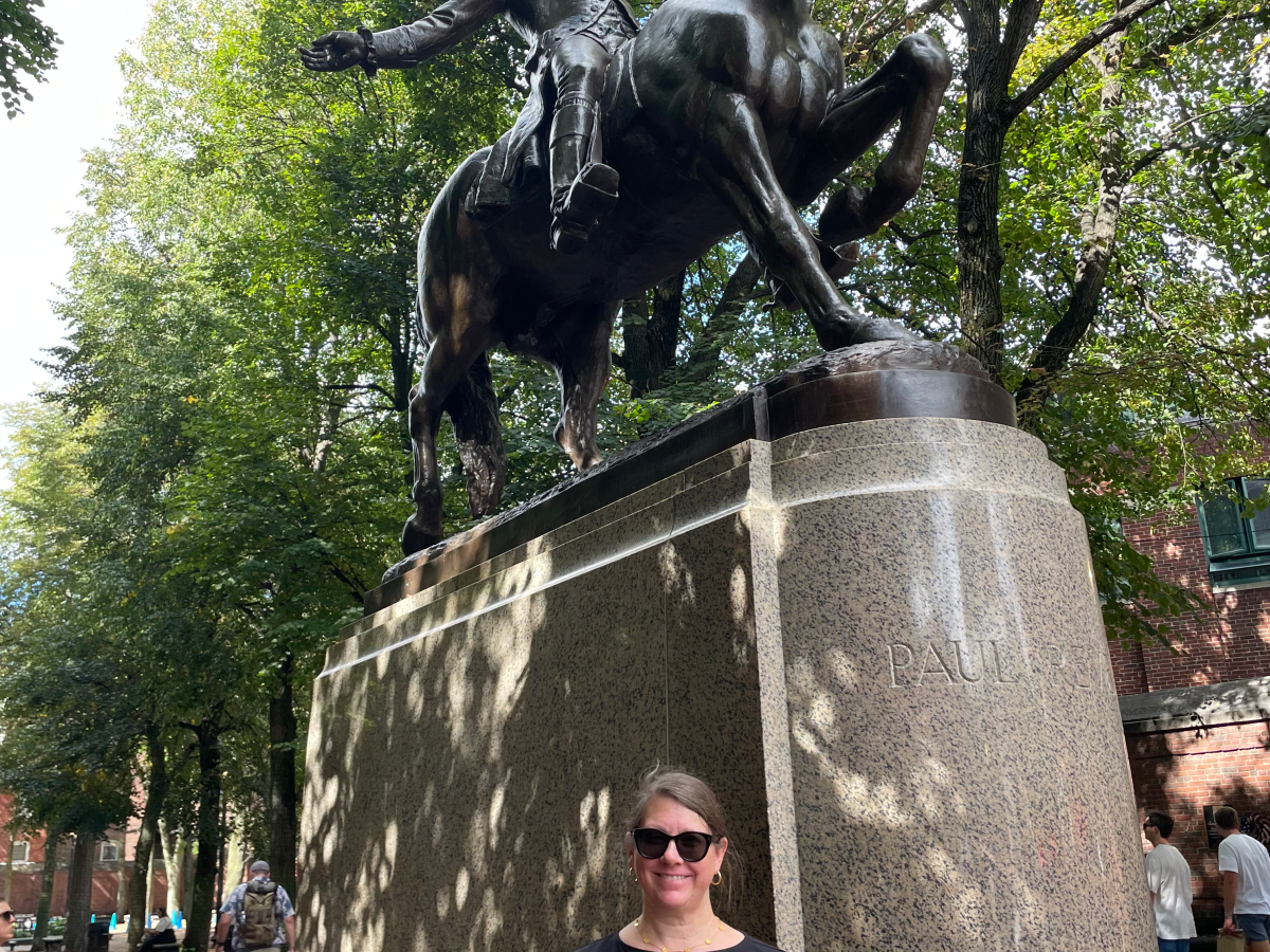 Tidy Teddy Goes to New&nbsp;England